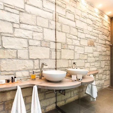 Titan - Kronos Villa *