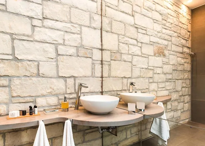 Titan - Kronos Villa *